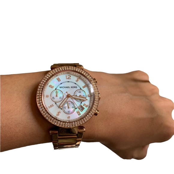 MICHAEL KORS
Parker Dark Rose Gold-Tone Watch - Picture 2 of 14